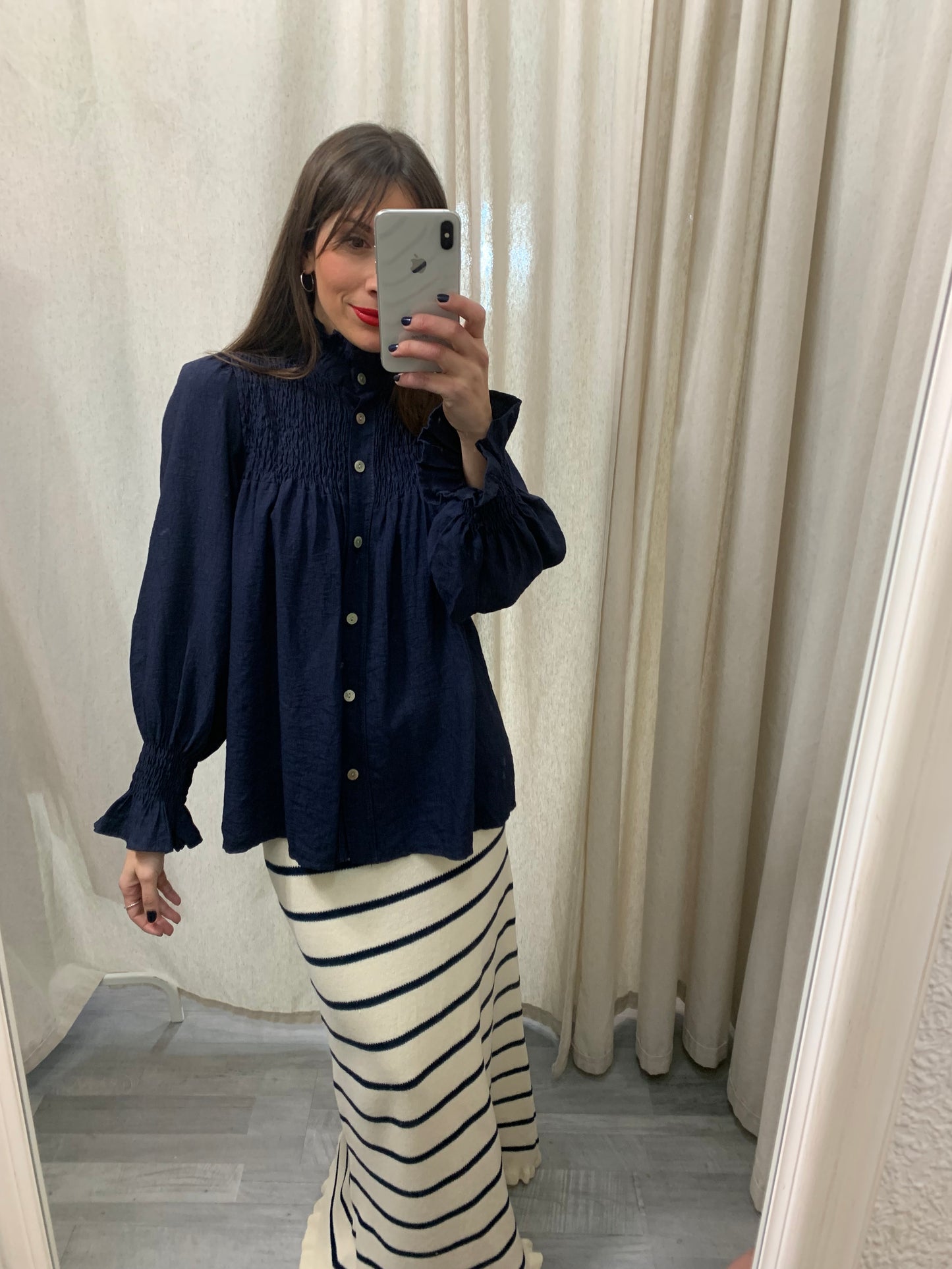 BLUSA DETALLE ENGOMADO