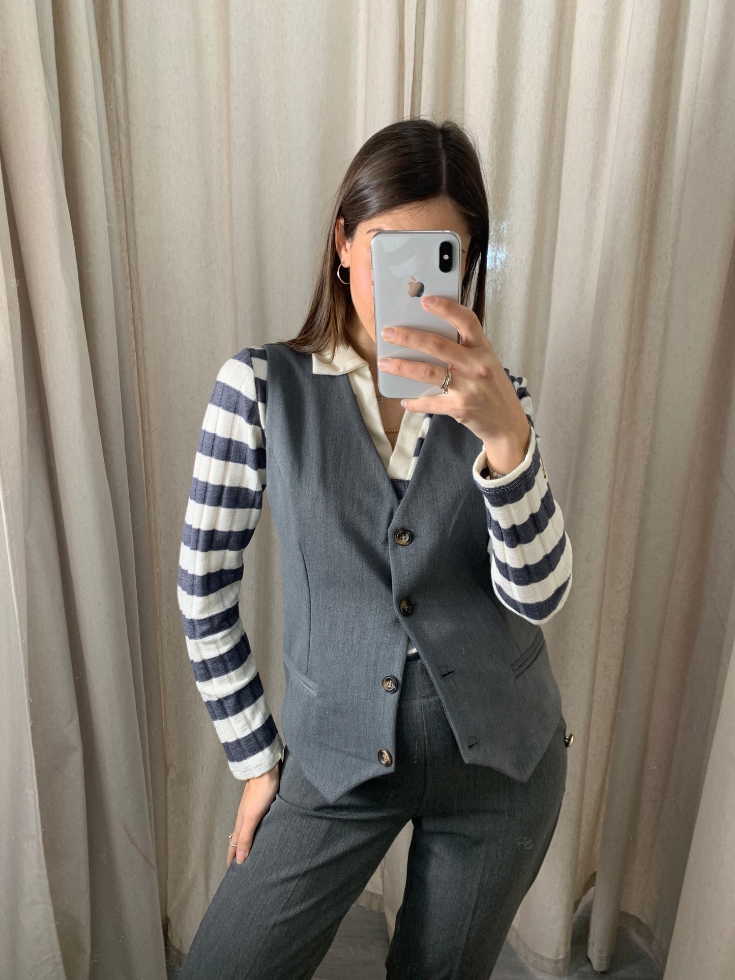 CHALECO GRIS TRAJE