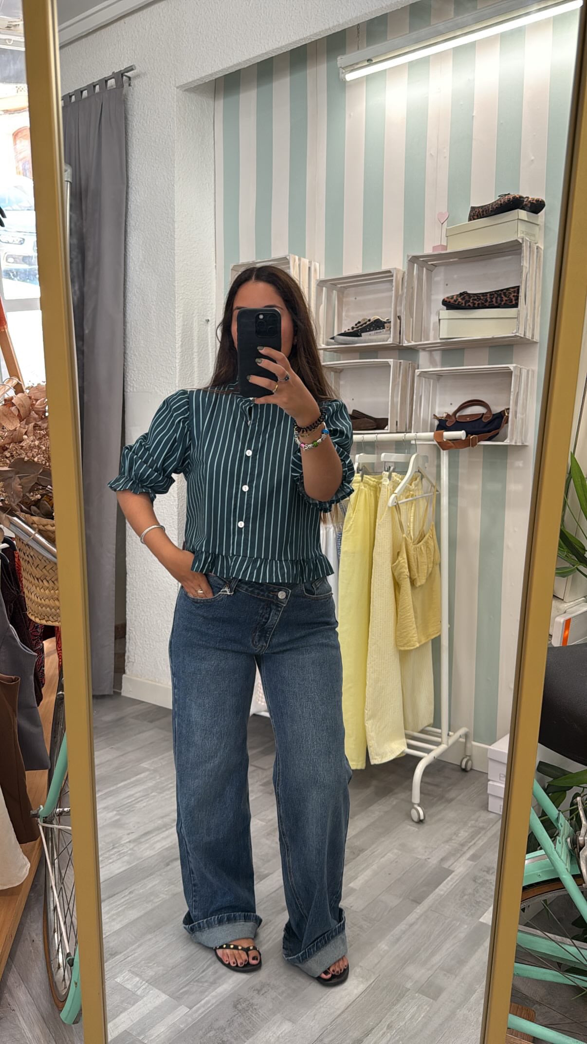 JEANS BOTONES