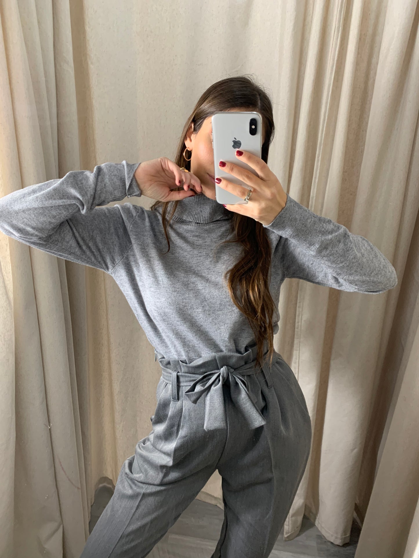 JERSEY BASIC CUELLO GRIS
