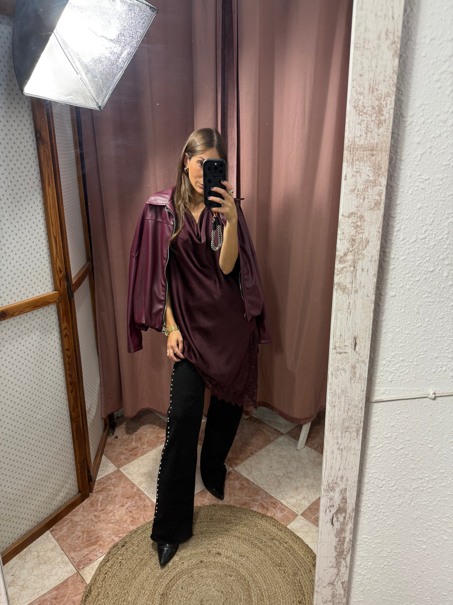 VESTIDO HALTER ASIMÉTRICO