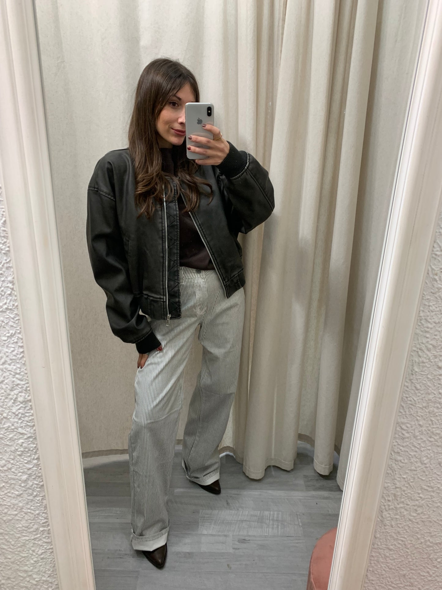 BOMBER BIKER