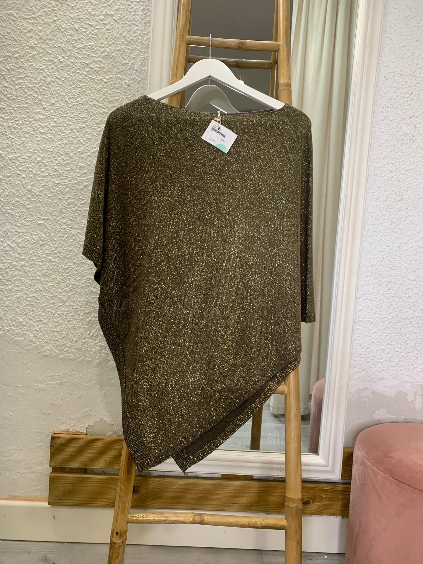 PONCHO BRILLO