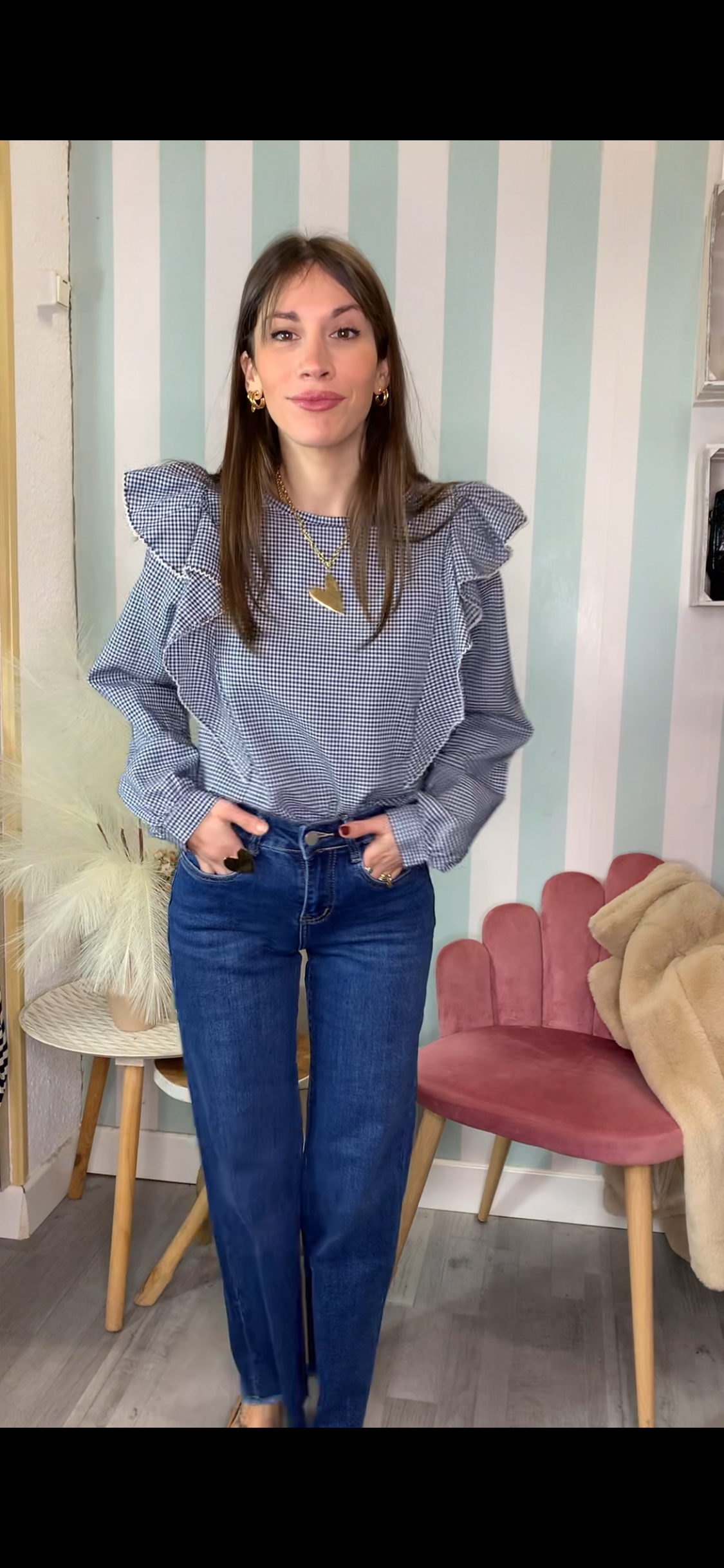 BLUSA CUADROS Y VOLANTE