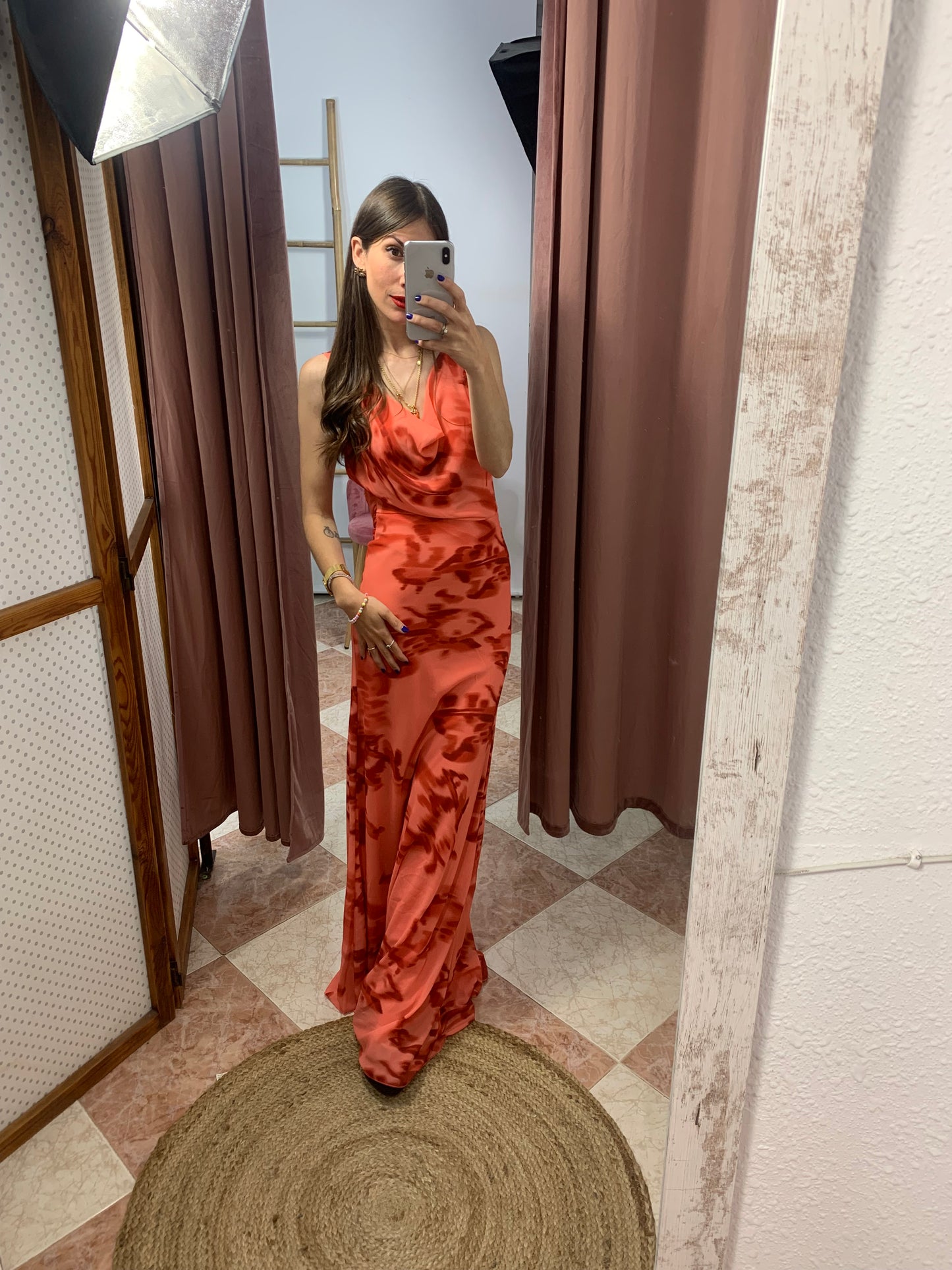 VESTIDO ESPALDA DRAPEADA