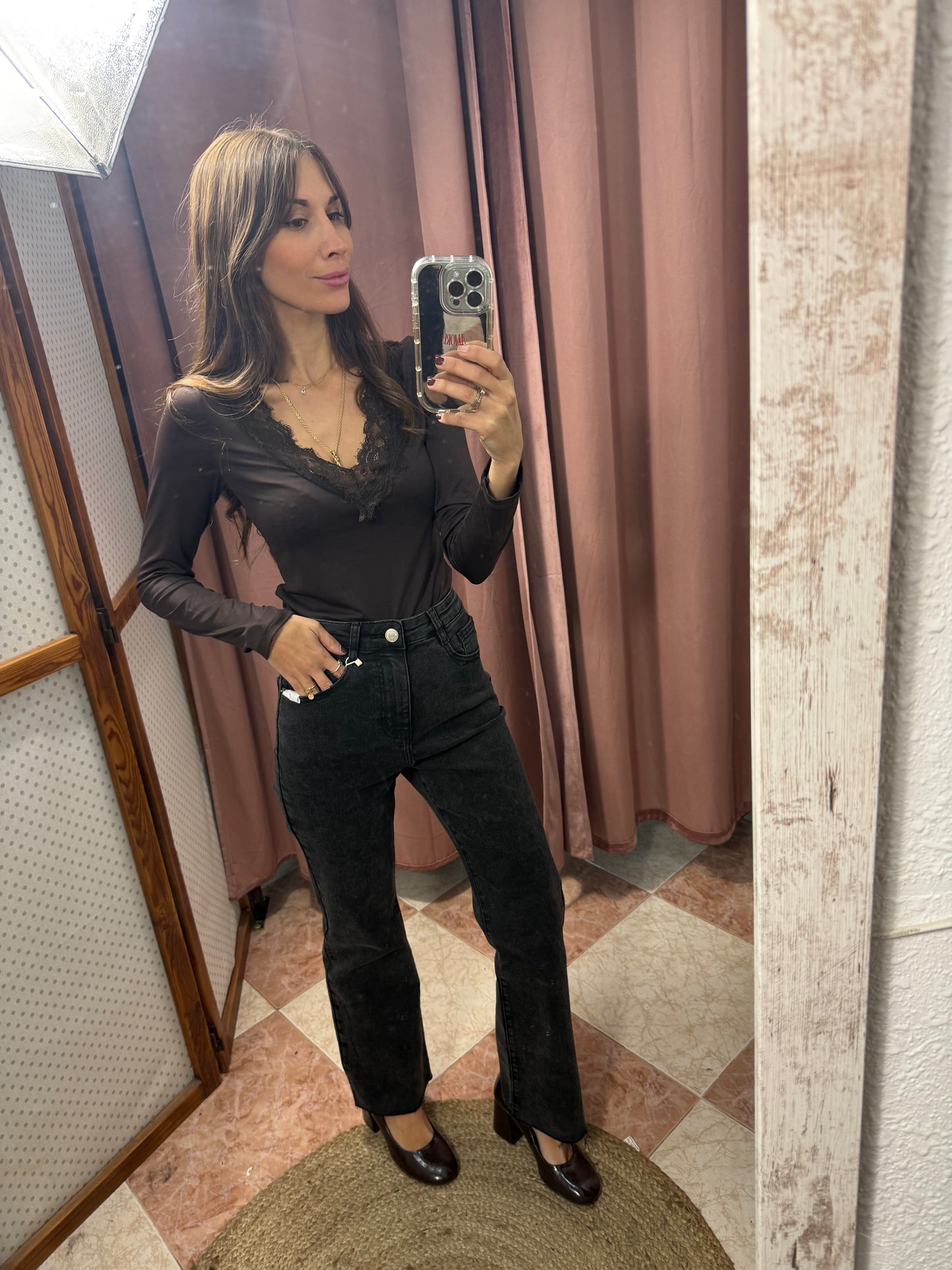PANTALÓN FLARE ESTRELLA