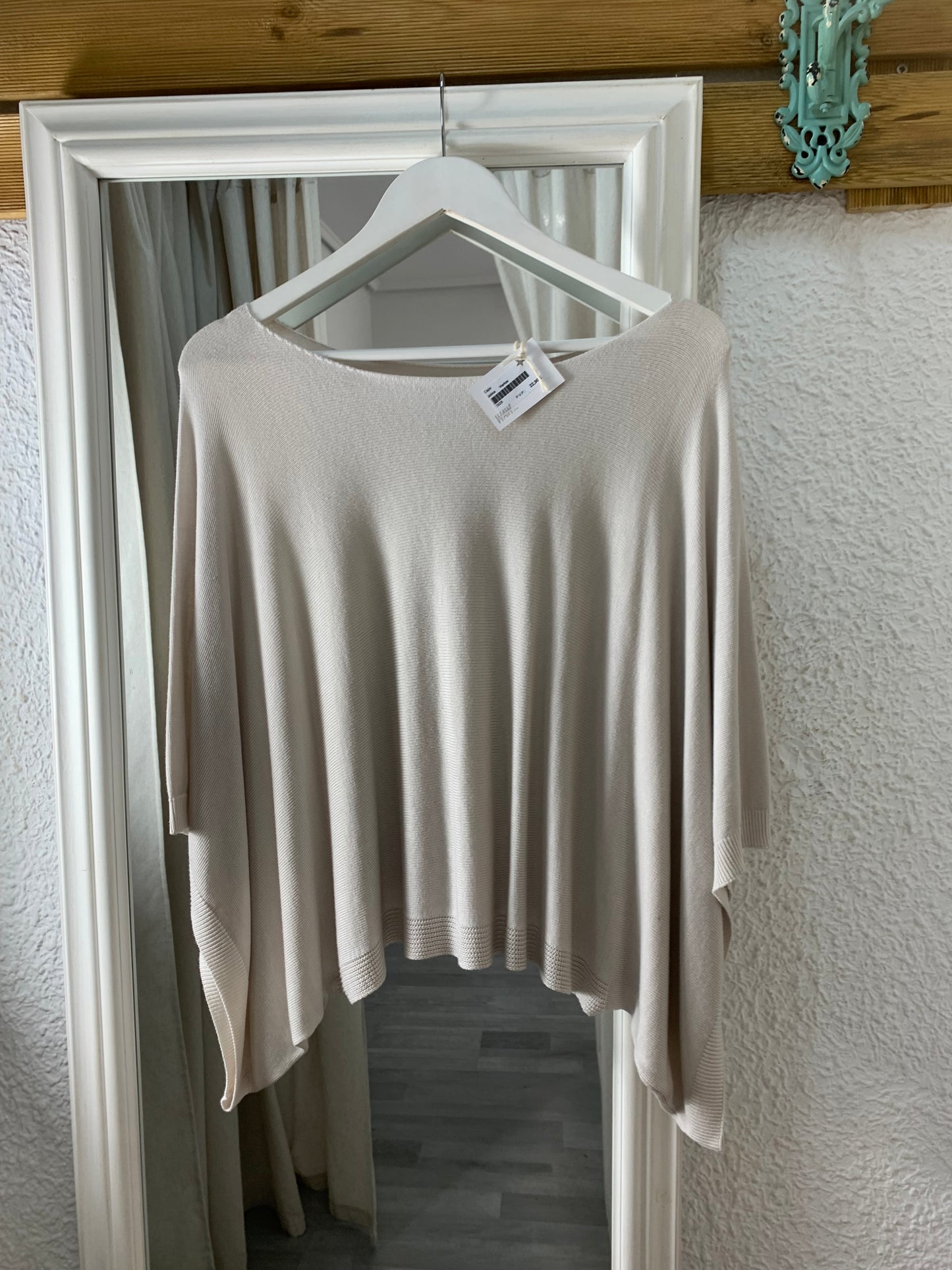 CAPA PONCHO BEIGE