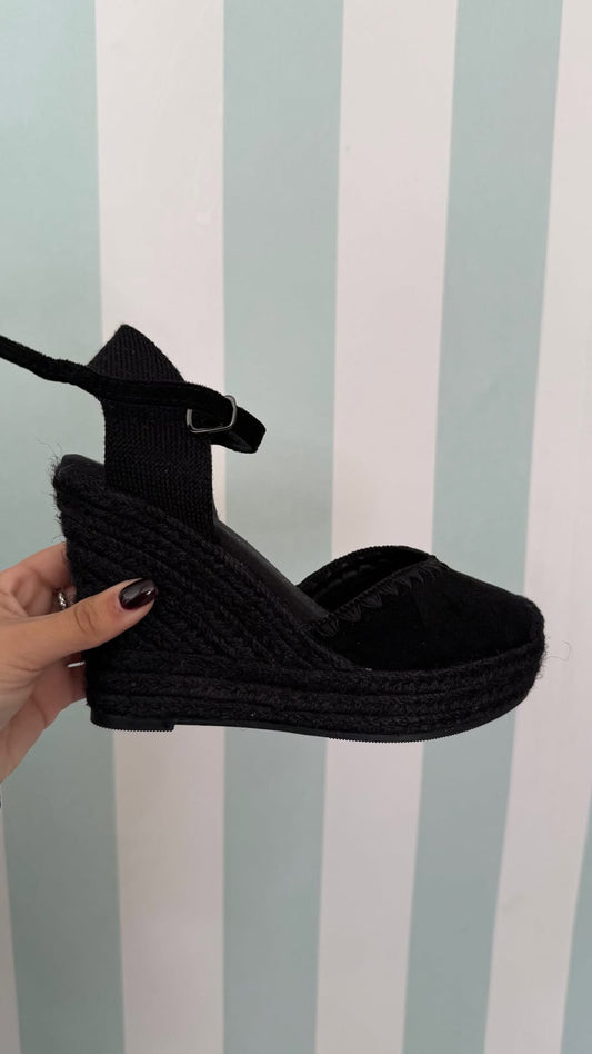 ALPARGATAS NEGRAS HEBILLA