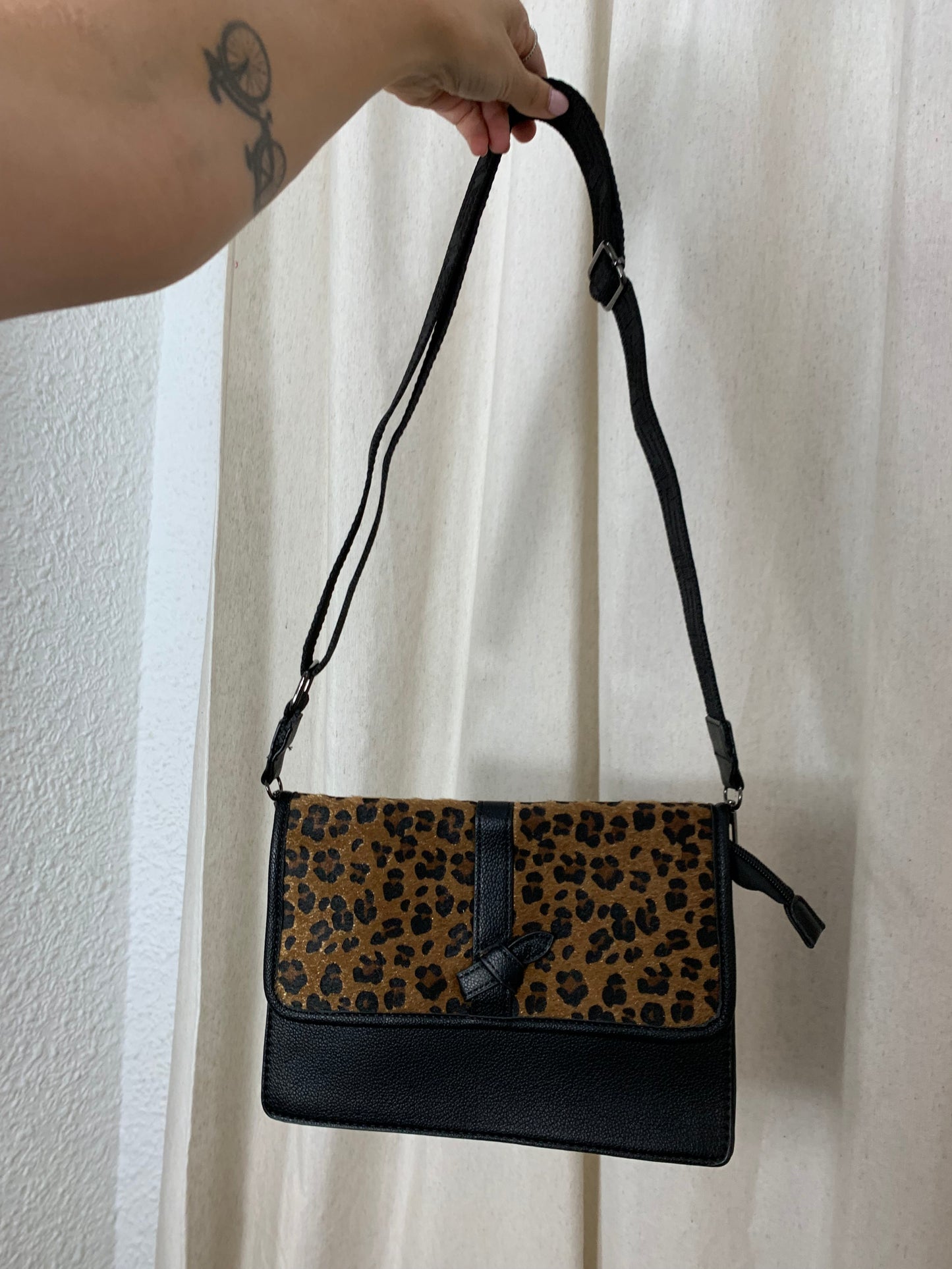 BOLSO SOLAPA ANIMALPRINT