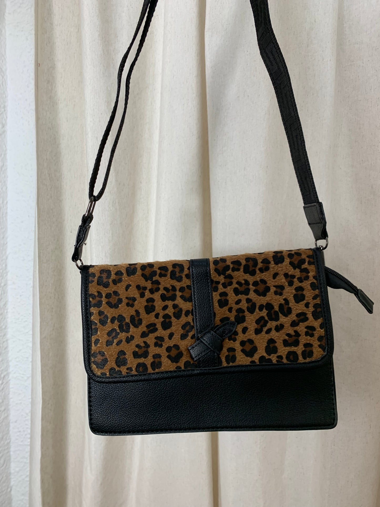 BOLSO SOLAPA ANIMALPRINT