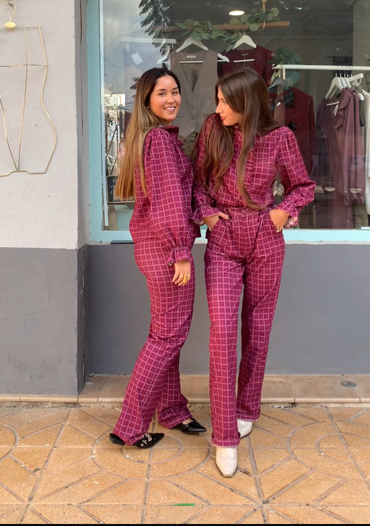 PANTALÓN CUADROS BURDEOS CONJUNTO