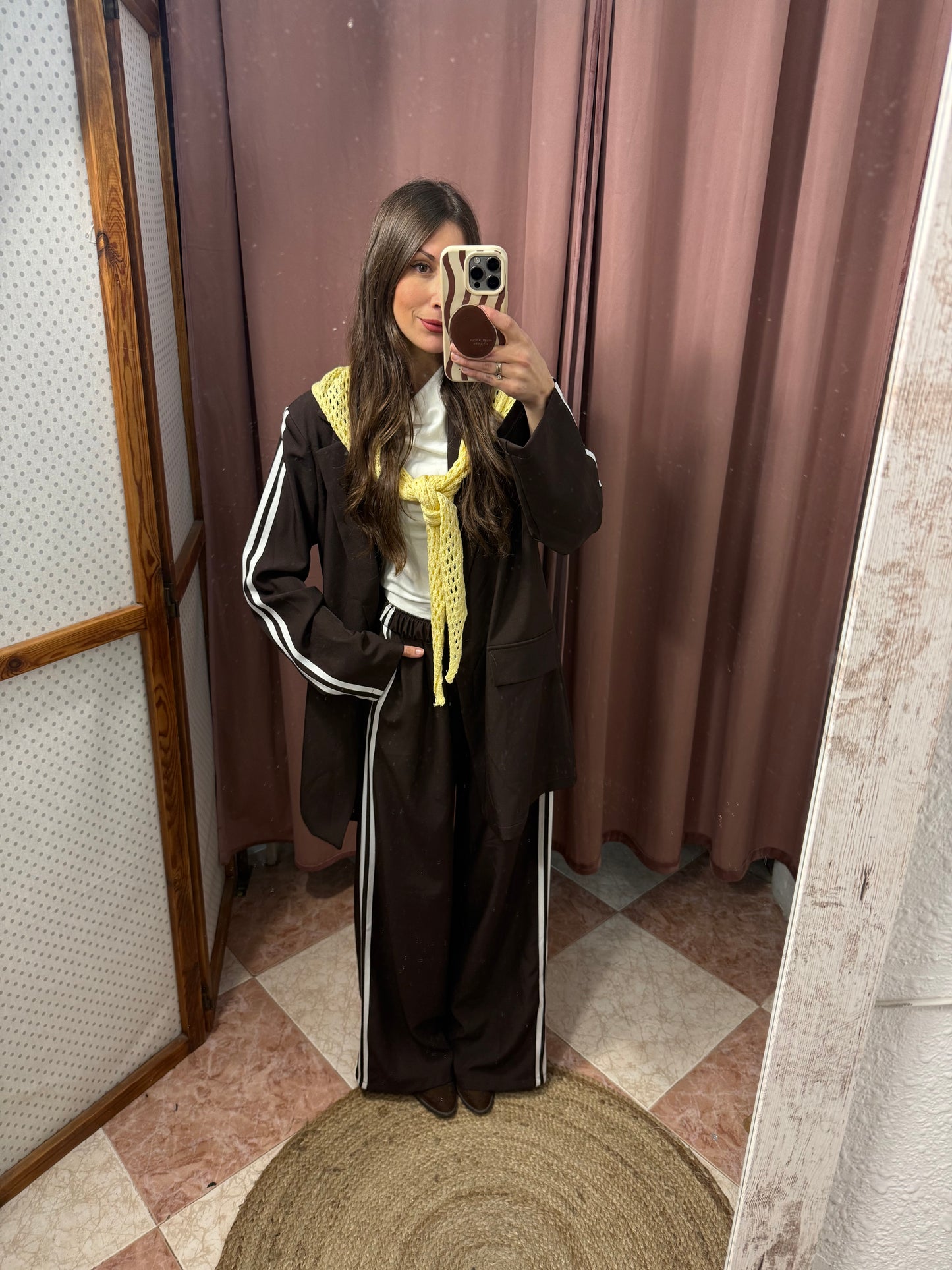 CONJUNTO SPORT CHOCOLATE