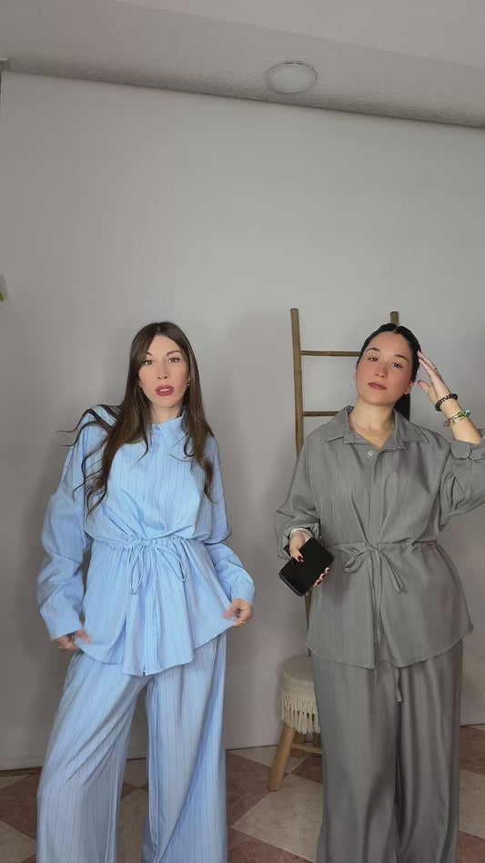 CONJUNTO RAYAS ANUDADO AZUL