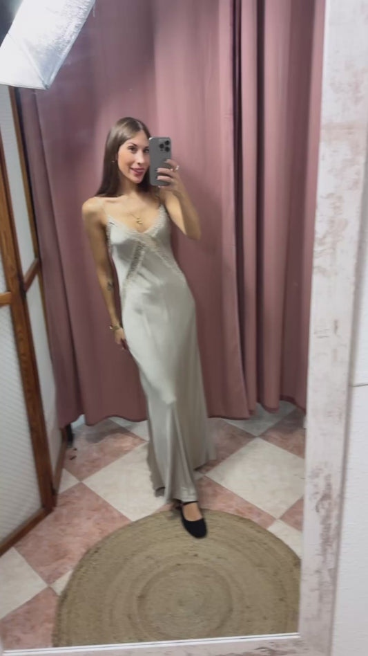 VESTIDO LENCERO LARGO BEIGE